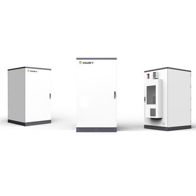 Komercyjny system przechowywania baterii słonecznych ESS Microgrid na zewnątrz