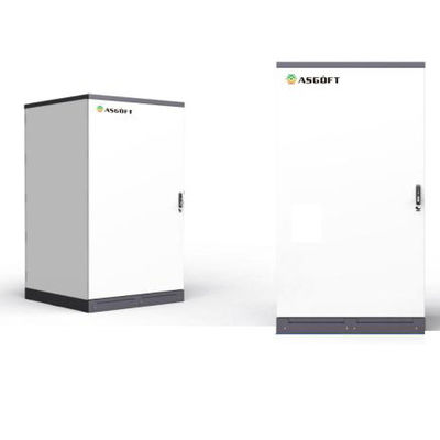 Komercyjny system przechowywania baterii słonecznych ESS Microgrid na zewnątrz